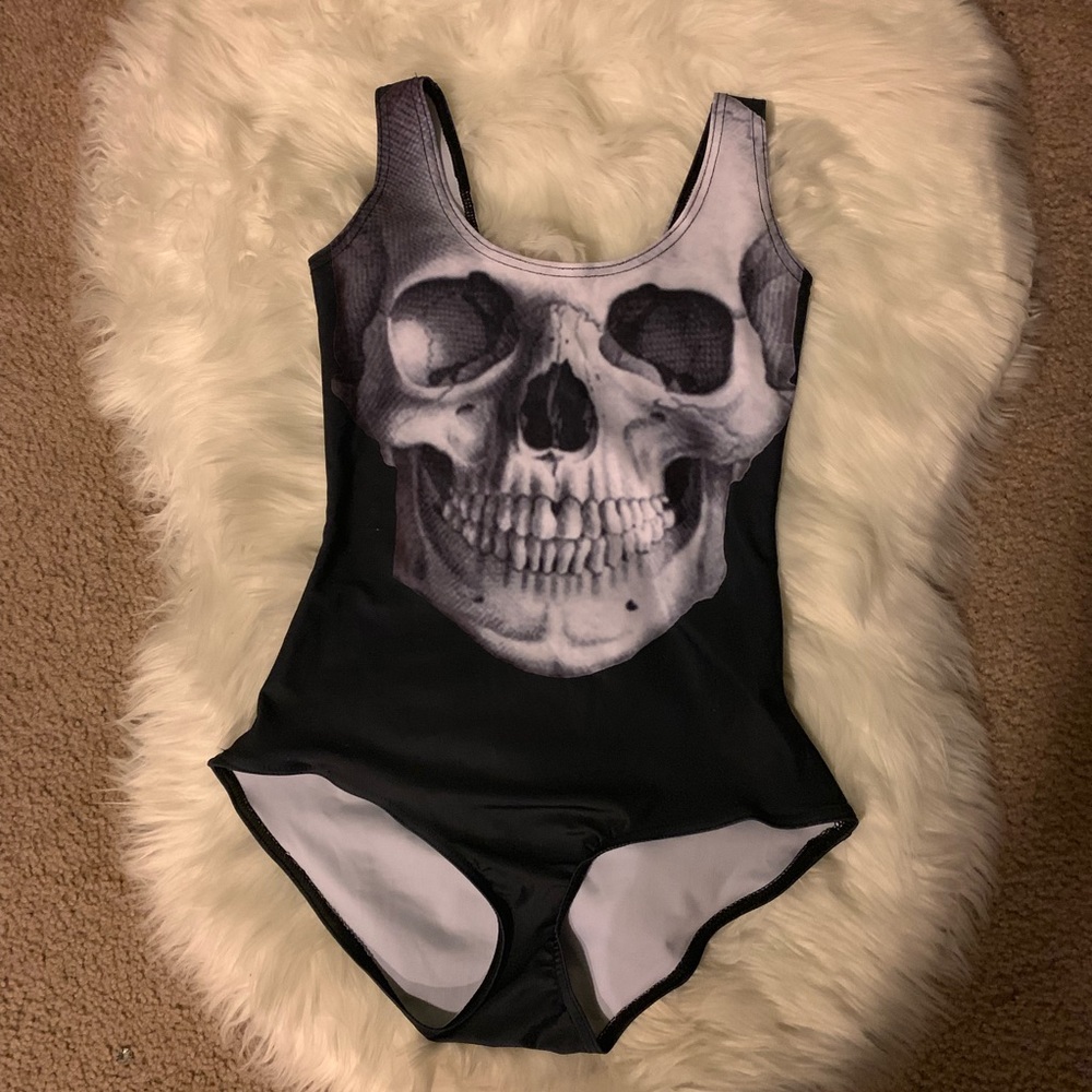 Skull Bodysuit 💀 ✨